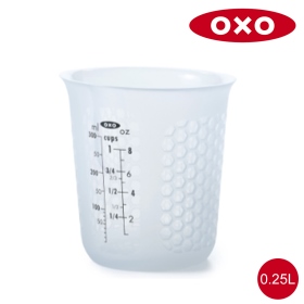 OXO 矽膠軟質量杯0.25L